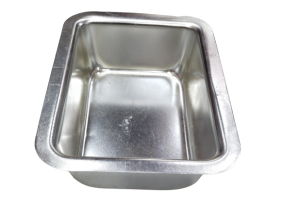 medium quality cake tin Image