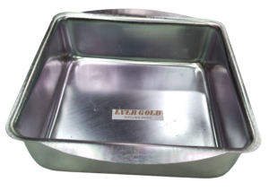 medium quality cake tin Image