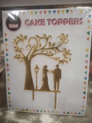 Cake Topper (Groom Hold Bride under Tree) Image